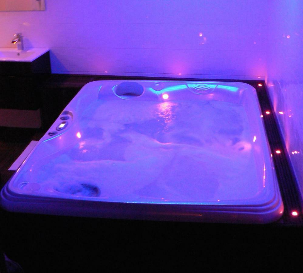 Love Room Proche Rennes Le Cocon Enchanteur Plelan-le-Grand Zewnętrze zdjęcie